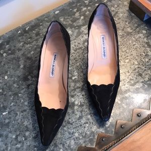 Maple Blahnik Black Suede Kitten Pumps